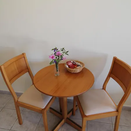 Afrato Village Sea View トラペザキ