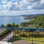 Afrato Village Sea View Apartament Trapezaki (Kefalonia)
